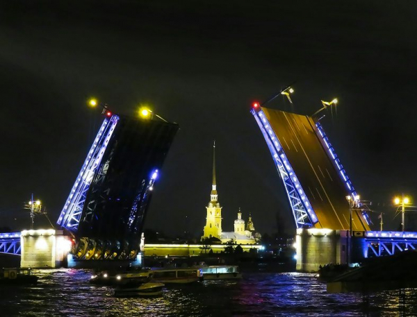 В Петербурге началась активная подготовка мостов к навигациии В Петербурге началась активная подготовка мостов к навигациии