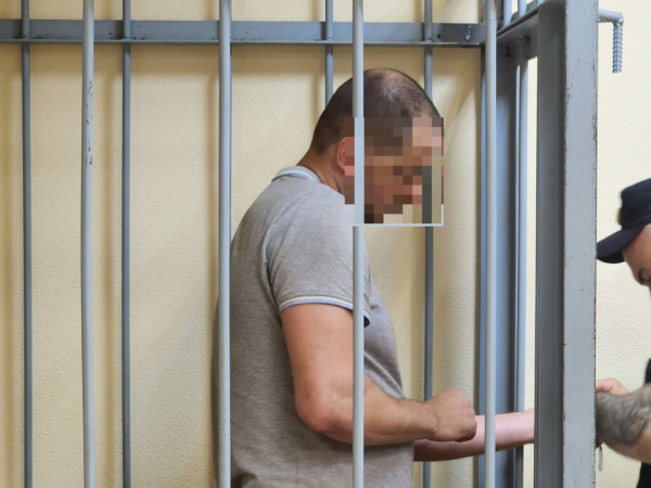 Троих уже определили в СИЗО: в Петербурге избирают меру пресечения шести фигурантам о взятках в полиции в Ленобласти Троих уже определили в СИЗО: в Петербурге избирают меру пресечения шести фигурантам о взятках в полиции в Ленобласти