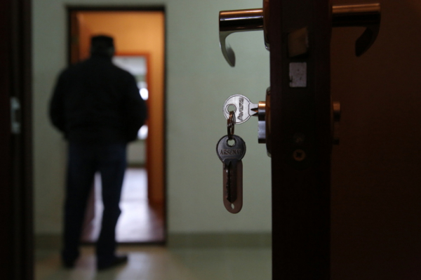 Иностранку задержали за организацию притона в петербургской квартире Иностранку задержали за организацию притона в петербургской квартире