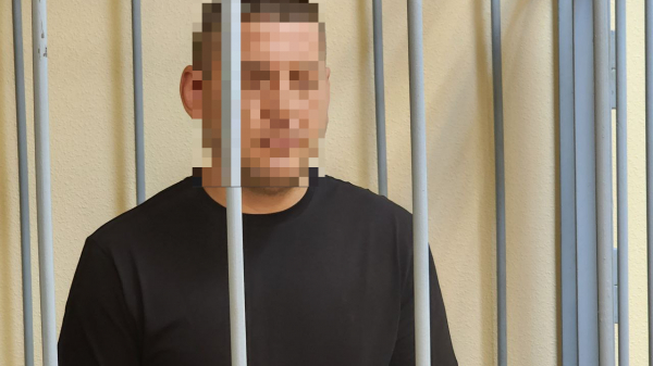 Троих уже определили в СИЗО: в Петербурге избирают меру пресечения шести фигурантам о взятках в полиции в Ленобласти Троих уже определили в СИЗО: в Петербурге избирают меру пресечения шести фигурантам о взятках в полиции в Ленобласти