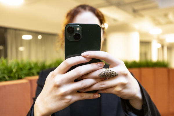 Российские блогеры заработали миллиарды на Telegram, но рынок монетизации остается нестабильным