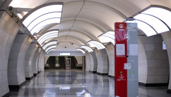 Парковка электробайка в лифтовом холле метро обошлась москвичу в 20 тысяч Парковка электробайка в лифтовом холле метро обошлась москвичу в 20 тысяч