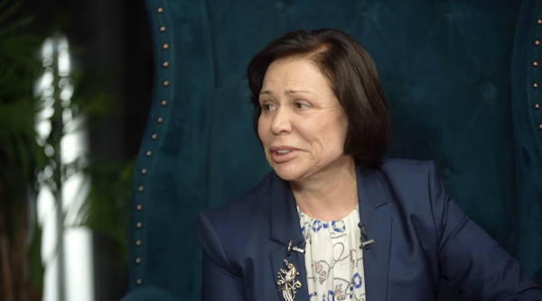 Ирина Роднина назвала 90-е тяжелым испытанием для страны и общества Ирина Роднина назвала 90-е тяжелым испытанием для страны и общества