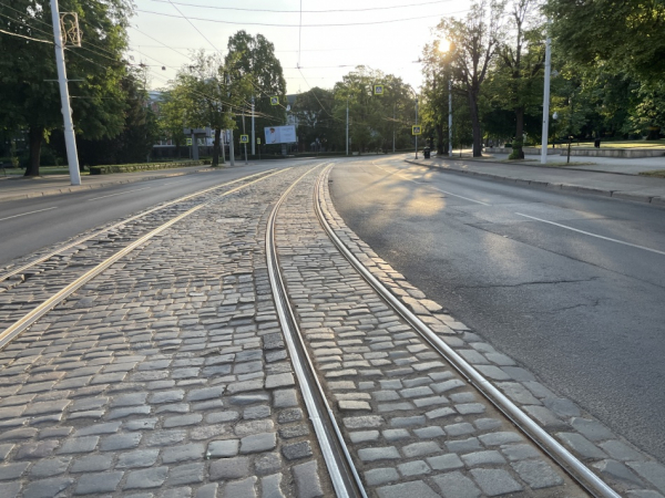 В Петербурге стартовала масштабная модернизация трамвайной сети и путей В Петербурге стартовала масштабная модернизация трамвайной сети и путей