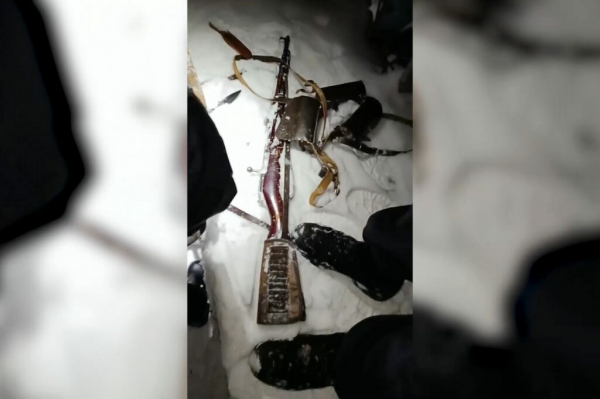 Под Петербургом мужчина расстрелял «скорую» после употребления алкоголя Под Петербургом мужчина расстрелял «скорую» после употребления алкоголя