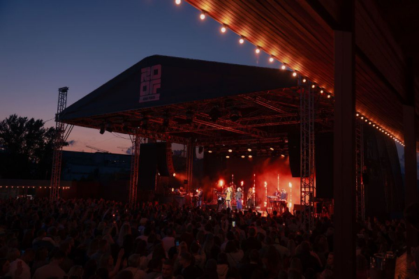 Стали известны первые участники юбилейного ROOF FEST Стали известны первые участники юбилейного ROOF FEST