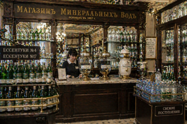 В России приостановили продажу воды «Джермук» из-за угрозы здоровью В России приостановили продажу воды «Джермук» из-за угрозы здоровью