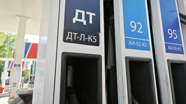 Топливный кризис позади: на петербургских АЗС снимают ограничения